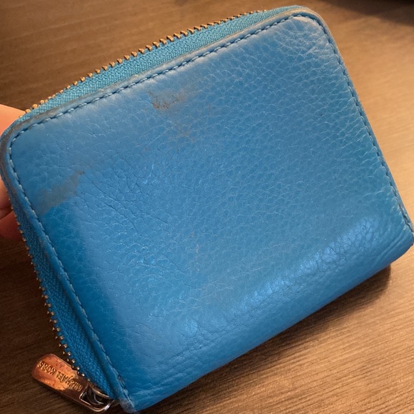 Michael Kors wallet - Picture 6 of 8